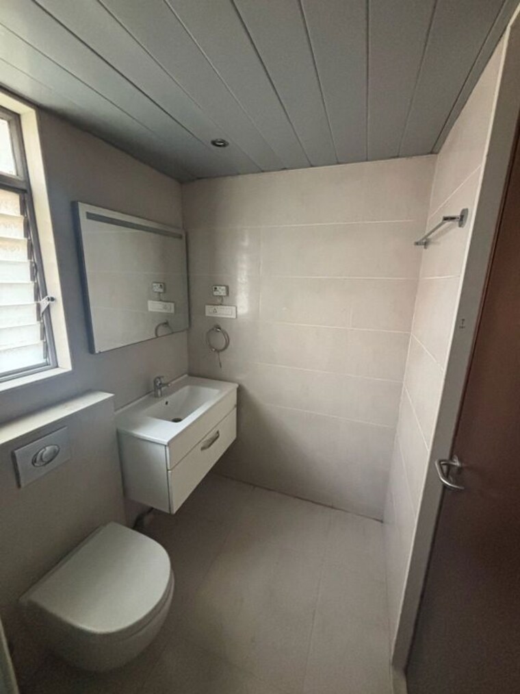 Bathroom, kasturi-eon-homes 2 Bedroom 1000 Sq.Ft. Apartment In Hinjewadi Pune 10205542