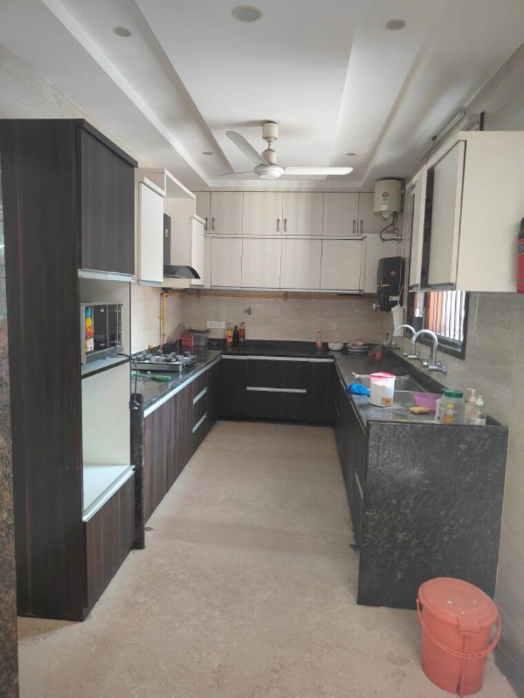 Kitchen, sector 46 3 Bedroom 5000 Sq.Ft. Builder Floor In Sector 46 Chandigarh 10205554