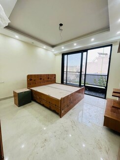 1 BHK Builder Floor For Rent in Sector 32