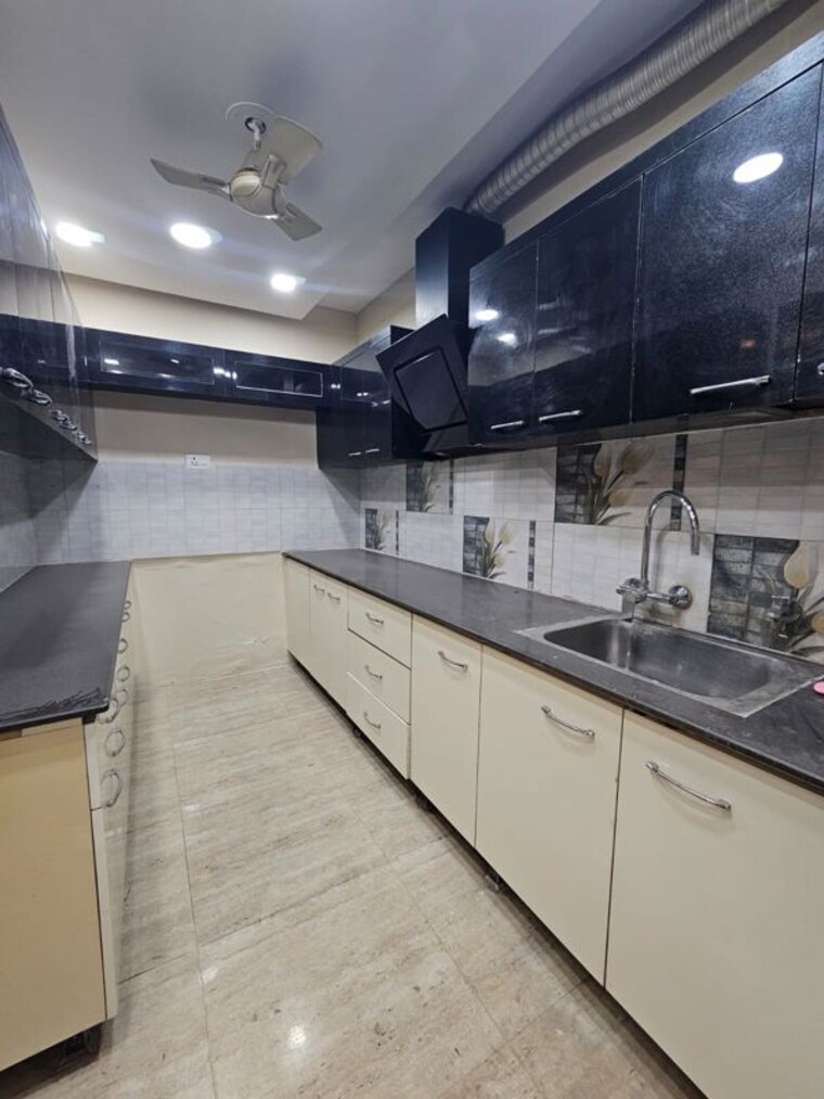 Kitchen, elan-nirvana 4 Bedroom 4500 Sq.Ft. Builder Floor In Sector 50 Gurgaon 10205570