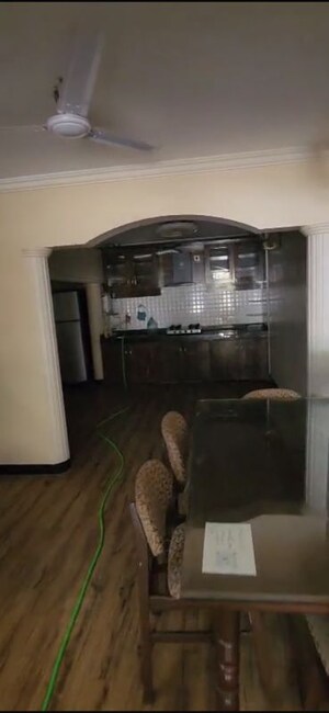 Bedroom in 2 BHK Villa at Vinspa Apartment, Boat Club Road – for Rent