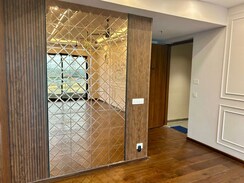 4 BHK + Servant Room Builder Floor For Rent in Baani Square