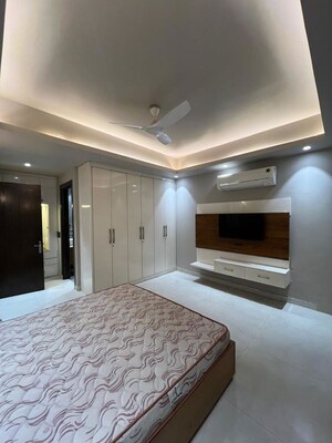 Bedroom in 4 BHK Builder Floor at Baani Square, Sector 50 – for Rent