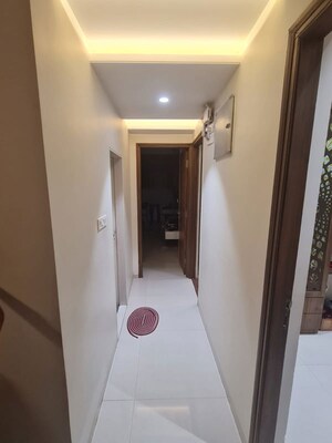 Building Lobby in 4 BHK Apartment at Thakur Jewel Tower, Kandivali East – for Sale