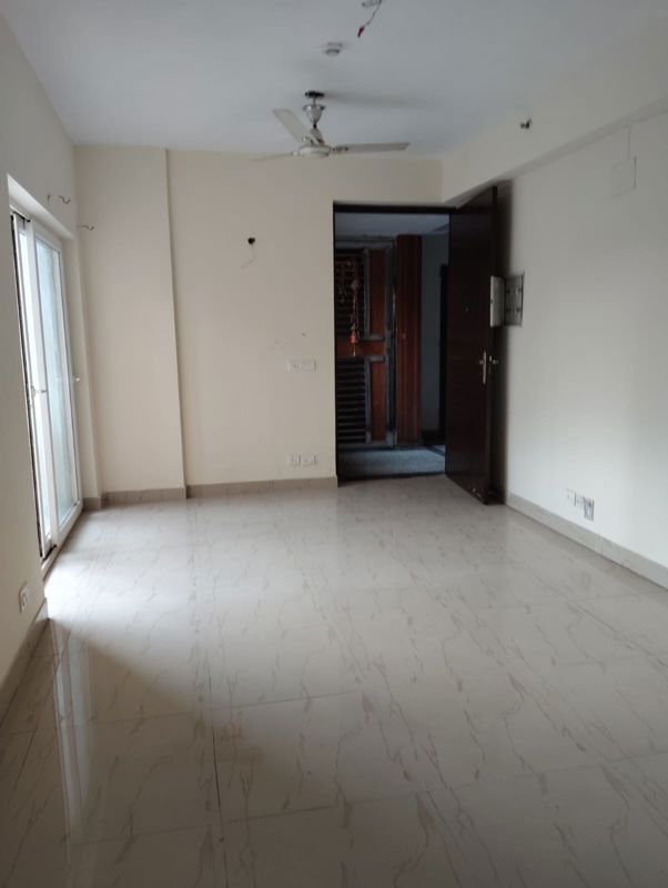 3 BHK Apartment For Rent in Nimbus The Hyde park