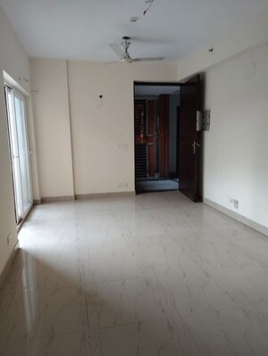 3 BHK Apartment For Rent in Nimbus The Hyde park, Sector 78
