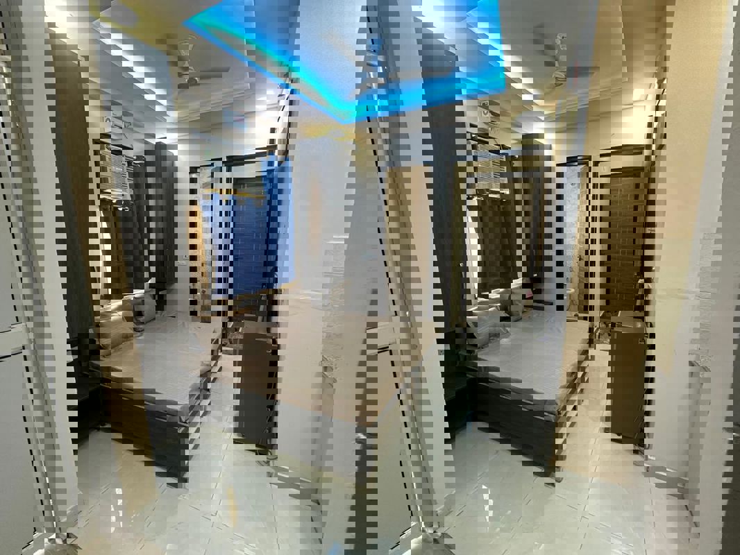 1 Rk  + Pooja Room 600 Sq.Ft. Builder Floor in Kohli One Malibu Town