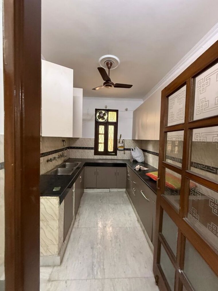 Kitchen, kalkaji 3 Bedroom 2000 Sq.Ft. Builder Floor In Kalkaji Delhi 10205675