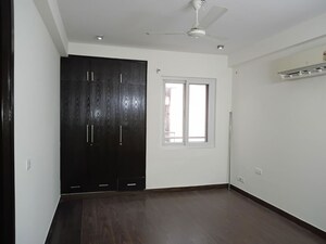 Room in 4 BHK Builder Floor at New Friends Colony – for Rent