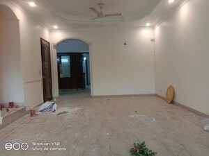 3 BHK Builder Floor For Rent in Malviya Nagar
