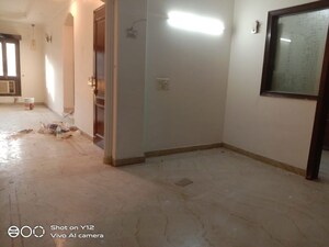 Room in 3 BHK Builder Floor at Malviya Nagar – for Rent