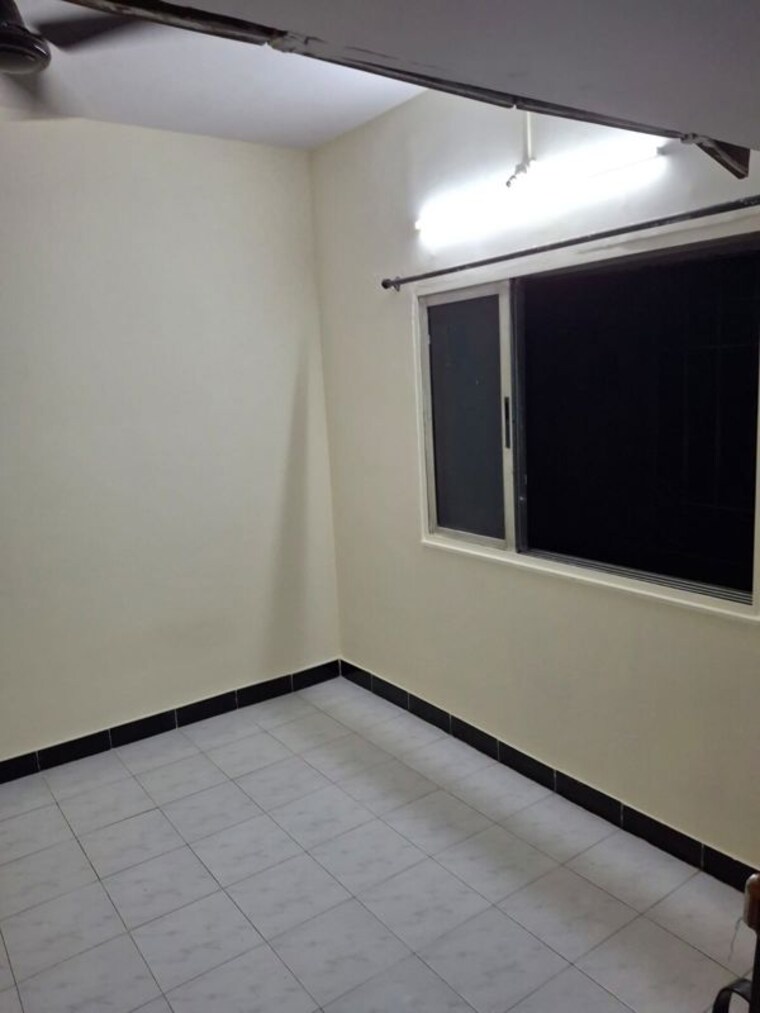 Room, nagari-niwara-chs 1 Bedroom 350 Sq.Ft. Apartment In Goregaon East Mumbai 10205722