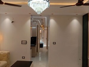 Furnished Amenities in 3 BHK Builder Floor at Dwarka Mor – for Sale