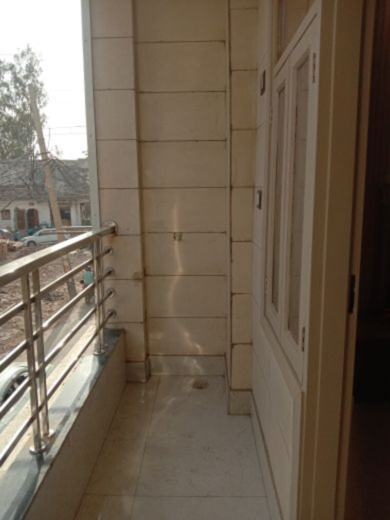 Balcony, dwarka mor 3 Bedroom 693 Sq.Ft. Builder Floor In Dwarka Mor Delhi 10203476