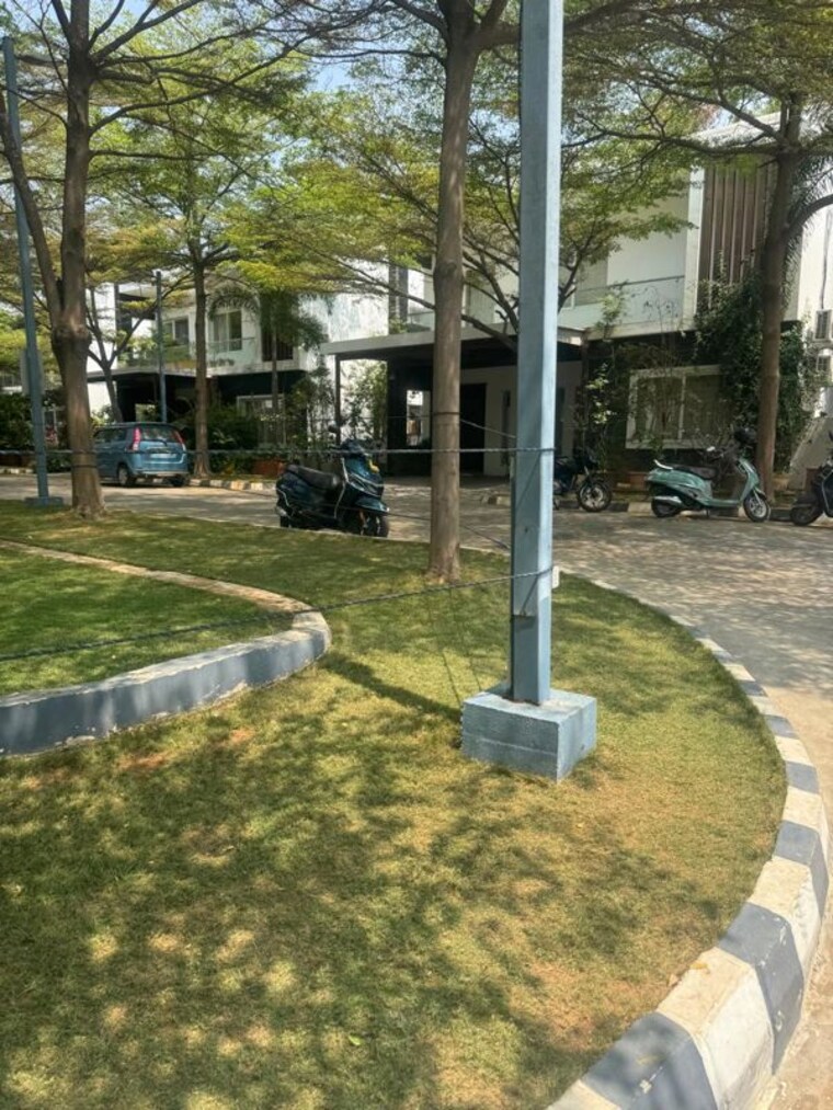 Garden, namaha-lakewood 4 Bedroom 3900 Sq.Ft. Apartment In Kismatpur Hyderabad 10205731