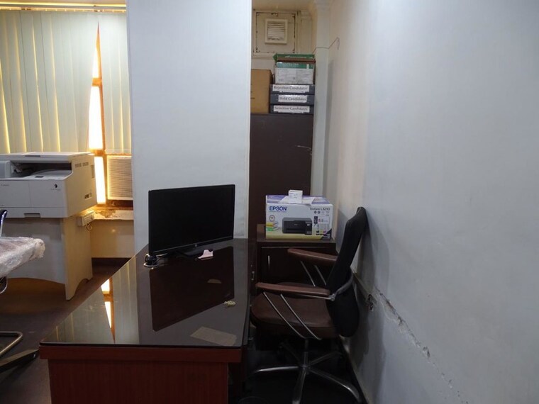Team Area, janakpuri Commercial Office Space 3500 Sq.Ft. In Janakpuri Delhi 10205732