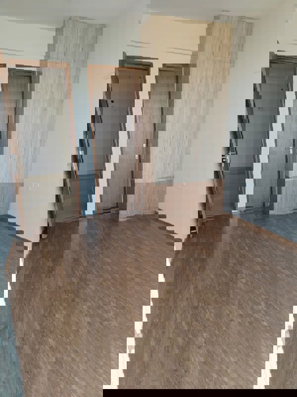 3 BHK + Pooja Room,Servant Room 2175 Sq.Ft. Apartment in The Center Court