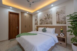 Bedroom in 2 BHK Builder Floor at South City 1 – for Rent