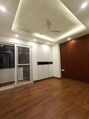3 BHK Builder Floor For Rent in Sector 45