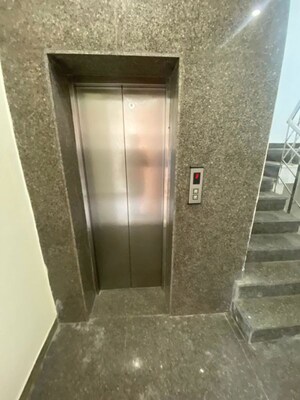 Building Lobby in 2 BHK Builder Floor at Sector 51 – for Rent