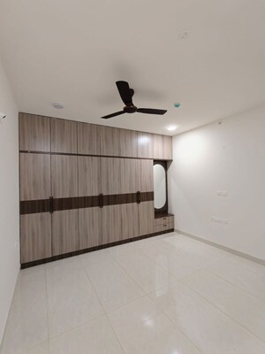 Bathroom in 3 BHK Apartment at Prestige Beverly Hills, Kokapet – for Rent