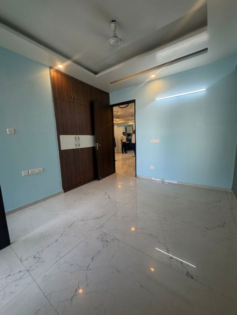 Room, south city 1 3 Bedroom 2000 Sq.Ft. Builder Floor In South City 1 Gurgaon 10205817
