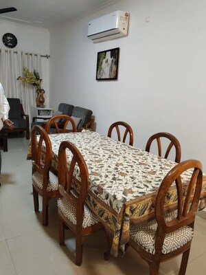 Bedroom in 4 BHK Villa at Chuna Bhatti – for Sale