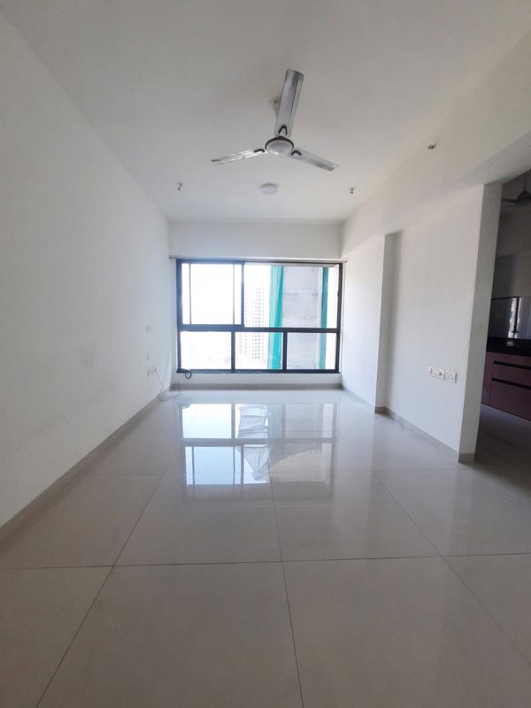 2 BHK Apartment For Sale in Rustomjee Bella Phase 1
