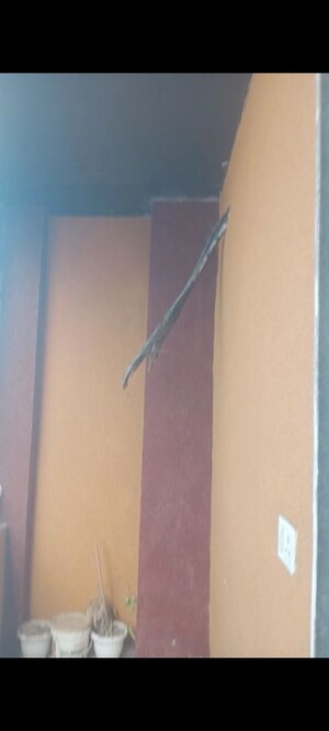 Furnished Amenities in 3 BHK Builder Floor at Dwarka – for Sale