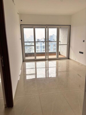 Room in 2 BHK Apartment at Pristine Allure, Kharadi – for Rent