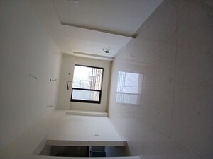 Room in 2 BHK Apartment at Metro Marvels, Malad West – for Rent