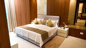 Master Bedroom in 3.5 BHK Apartment at Stellar Heights, Sanauli – for Sale