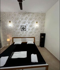 2 BHK Apartment For Rent in Rishita Manhattan