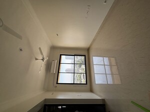 Room in 1 BHK Apartment at K Raheja Raheja Residency, Malad East – for Rent