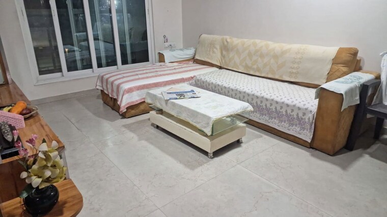 Bedroom, dosti-west-county-phase-2-dosti-cedar 3.5 Bedroom 1115 Sq.Ft. Apartment In Balkum Pada Thane 10205935