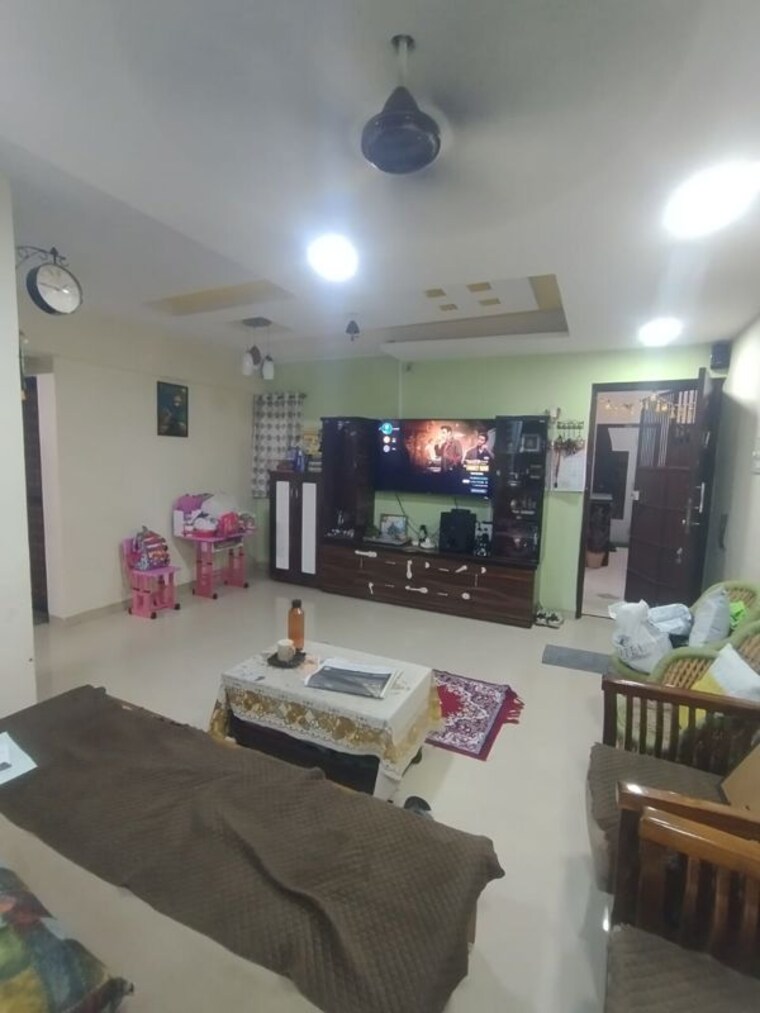 Living Room, waghbil 2 Bedroom 654 Sq.Ft. Apartment In Waghbil Thane 10205951