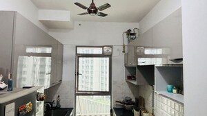 Team Area in 2 BHK Apartment at Kalpataru Immensa B, Kolshet Road – for Rent
