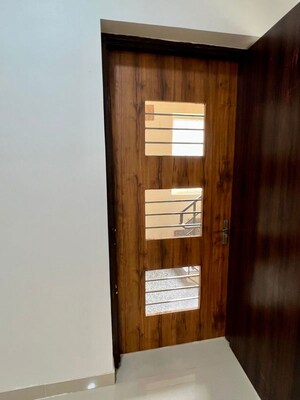 Furnished Amenities in 3 BHK Builder Floor at RPS Palm Drive, Sector 88 – for Rent