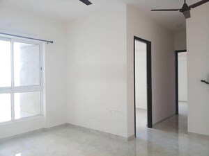 2 BHK Apartment For Rent in Lodha Amara, Kolshet Road