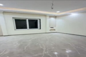 Room in 4 BHK Builder Floor at Sector 7 – for Sale