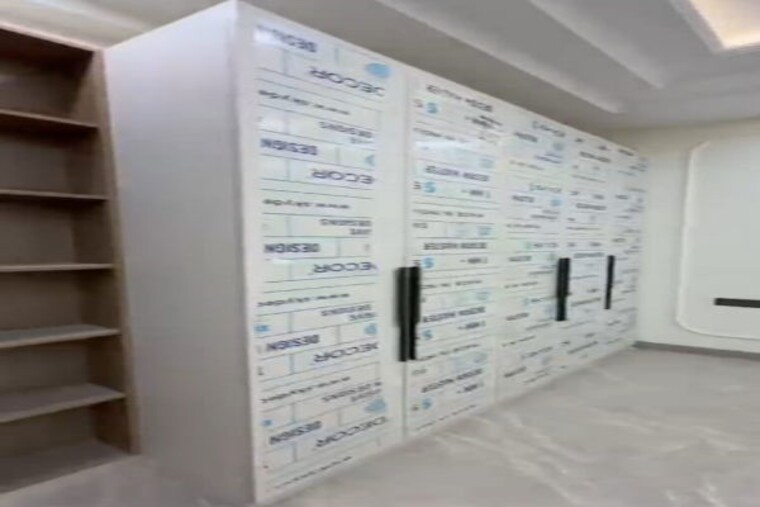 Room, sector 7 4 Bedroom 320 Sq.Yd. Builder Floor In Sector 7 Gurgaon 10203794