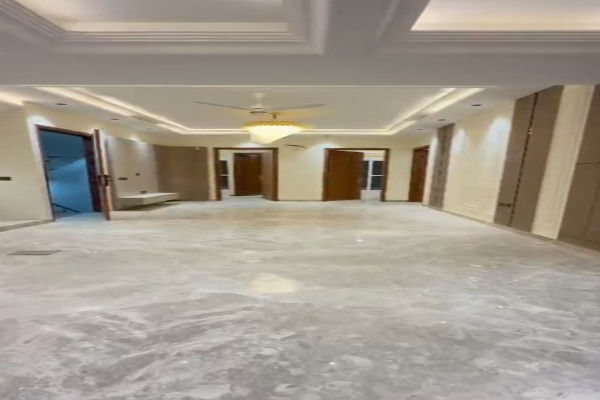 4 BHK + Pooja Room Builder Floor For Sale in Sector 7