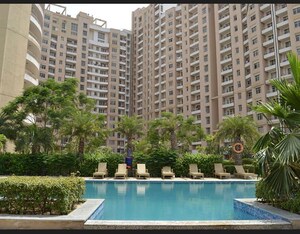 3 BHK Apartment For Sale in Raheja Vedaanta, Sector 108