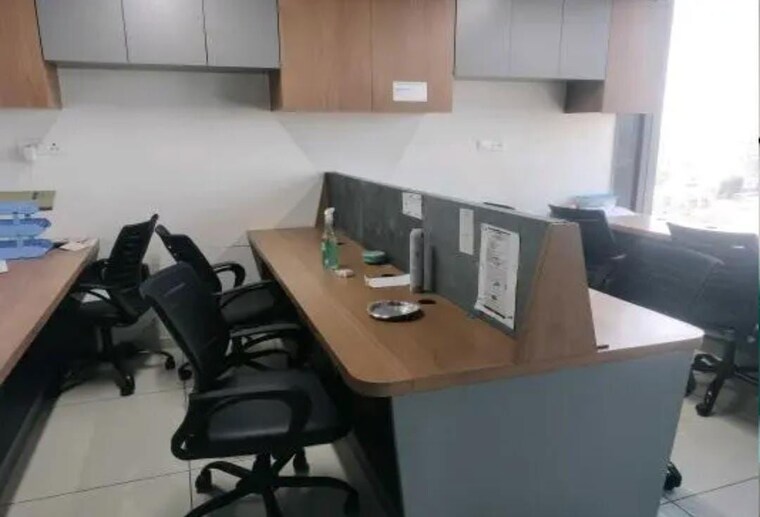 Team Area, nibr-1-aerocity Commercial Office Space 424 Sq.Ft. In Sakinaka Mumbai 10206079