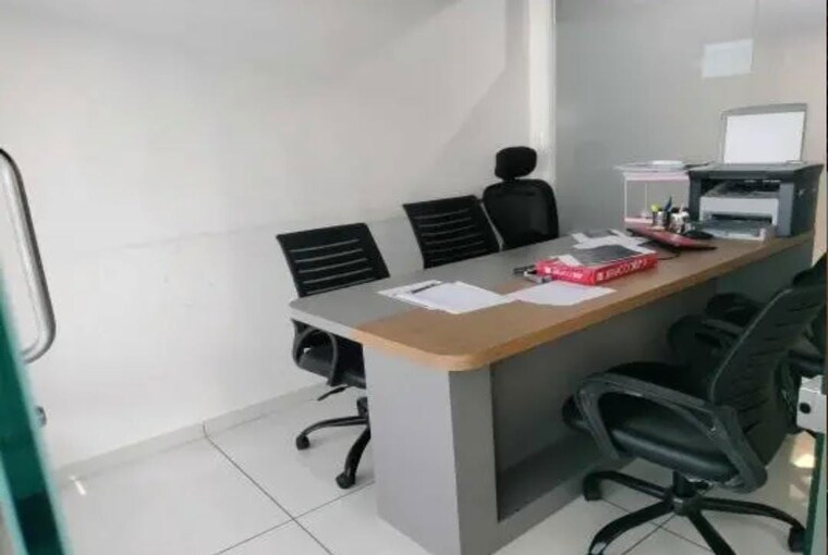 Team Area, nibr-1-aerocity Commercial Office Space 424 Sq.Ft. In Sakinaka Mumbai 10206079