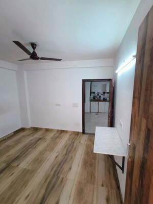 Room in 1 BHK Apartment at Saket – for Rent