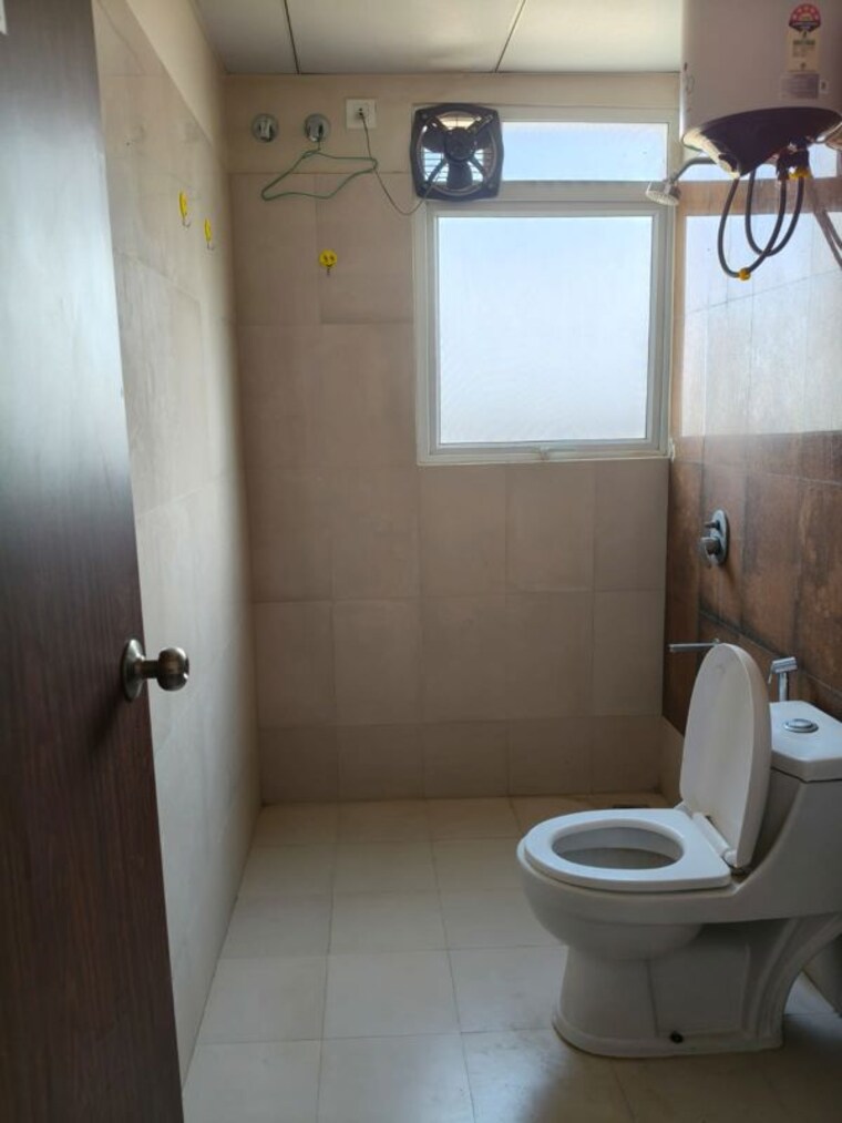 Bathroom, ukn-the-belvedere 2.5 Bedroom 1275 Sq.Ft. Apartment In Devanahalli Bangalore 10206196