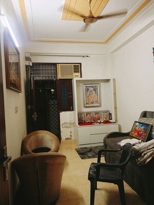 Living Room in 2 BHK Builder Floor at Niti Khand – for Rent
