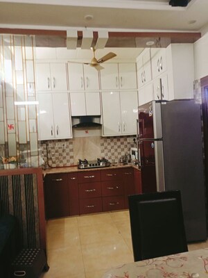 Kitchen in 2 BHK Builder Floor at Niti Khand – for Rent