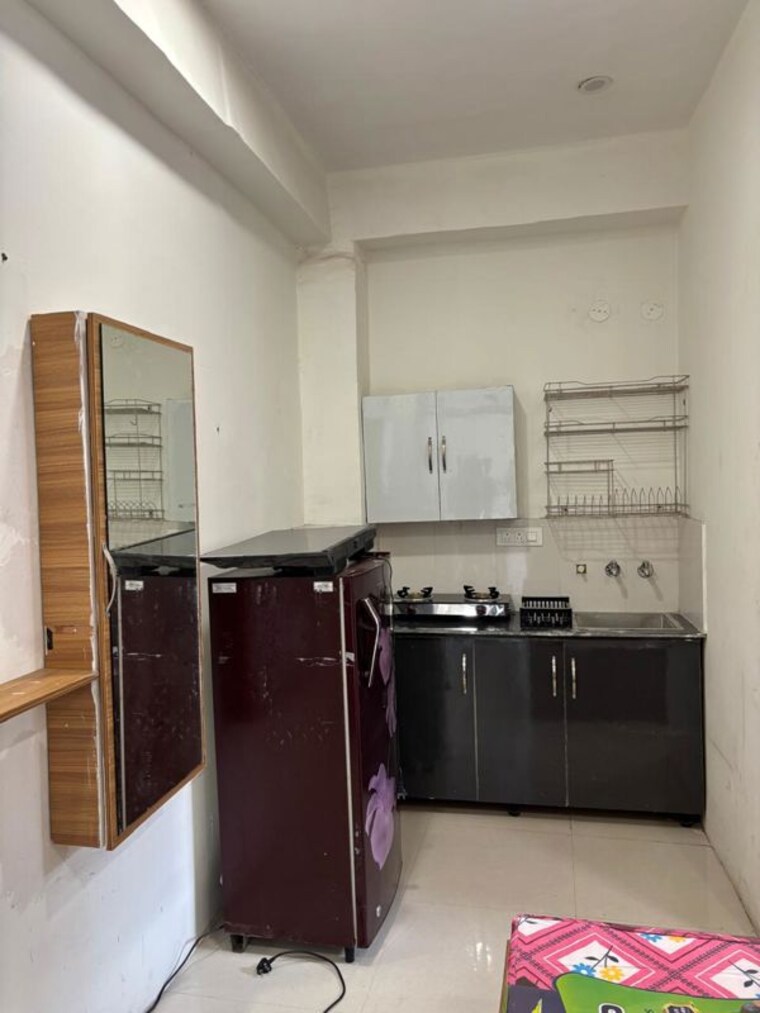 Kitchen, vip road 1 Bedroom 750 Sq.Ft. Apartment In Vip Road Zirakpur 10206251